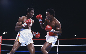 Boxer Thomas Hearns in the ring