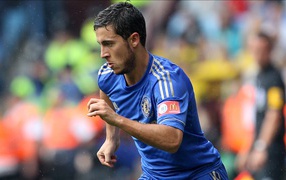 Челси Эден Азар в середине игры