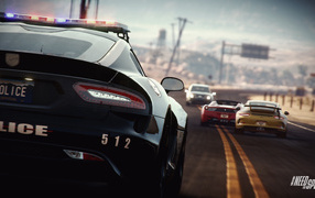 Need for Speed Rivals: cop car  on their tail