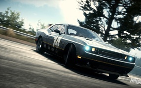 Need for Speed Rivals: dodge on the road