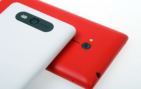 Nokia Lumia 720 and Nokia Lumia 820
