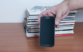 Samsung Galaxy S4, чёрный