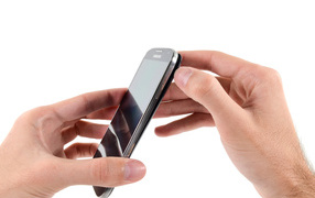 Samsung Galaxy S4 на белом фоне