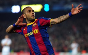 Лучший защитник Барселоны Даниэл Алвес