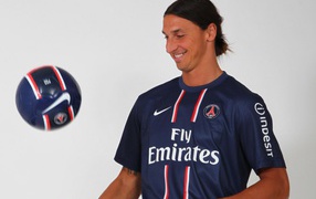 The best player of PSG Zlatan Ibrahimovic with a ball