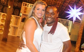 Футболист Шаньдун Лунэн Вагнер со своей подругой