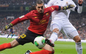 Вратарь Барселоны Хосе Пинто