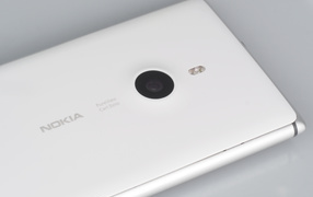 The new Nokia Lumia 925, white color