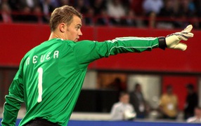 Игрок Баварии Мануэль Нойер