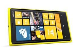 Жёлтая Nokia Lumia 920
