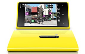 Yellow Nokia Lumia 920, advertising photo