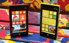 Nokia Lumia 820 и Nokia Lumia 920