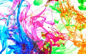 Разноцветный дым