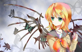 Блондинка с бабочками