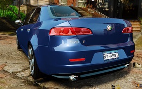 Автомобиль Alfa Romeo 169 на дороге