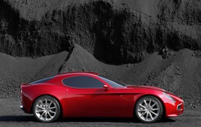 Новый автомобиль Alfa Romeo 8c competizione