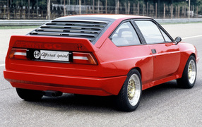 Новая машина Alfa Romeo alfasud