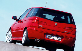 Фото автомобиля Alfa Romeo 145