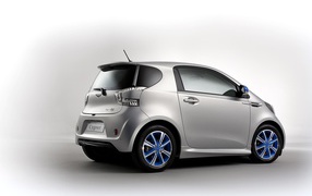 Дизайн автомобиля Aston Martin cygnet