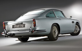 Дизайн автомобиля Aston Martin db5