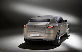 Надежный автомобиль Aston Martin lagonda