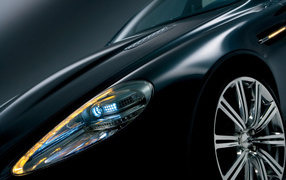 Надежный автомобиль Aston Martin top gear