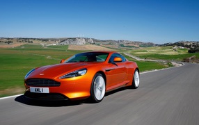 Новая машина Aston Martin virage