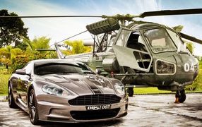 Aston Martin at the helicopter