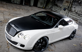 Спортивный Bentley Continental GT