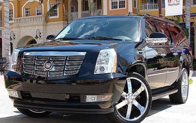 Роскошный Cadillac Escalade 2014