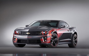 Автомобиль Chevrolet Camaro ZL1