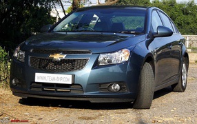 Chevrolet Cruze on the road
