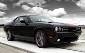 	   Dodge Challenger black