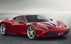 Красный Ferrari 458 speciale