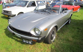 Автомобиль марки Fiat модели 124