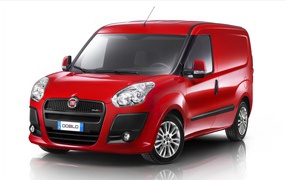 Автомобиль марки Fiat модели Doblo