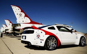 Неповторимый Ford Mustang 2014