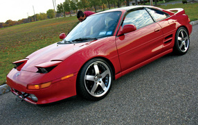 Автомобиль марки Honda модели Prelude club