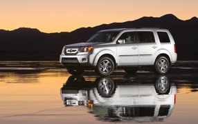 Тест драйв автомобиля Honda Pilot