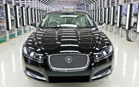 Jaguar XF в салоне