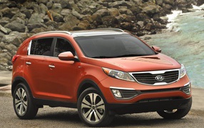 Автомобиль марки Kia модели Sportage