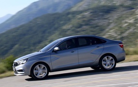 Стремительная Лада Веста