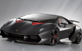 Красивый автомобиль Lamborghini Sesto Elemento