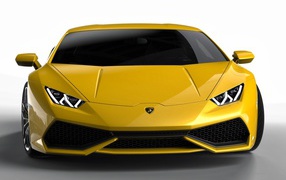 Автомобиль марки Lamborghini модели Huracan