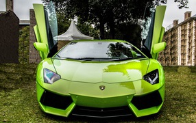Зеленый Ламборджини