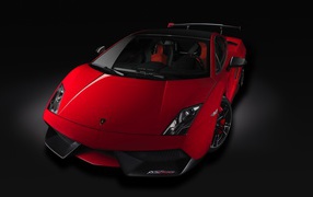 Красный Lamborghini gallardo super