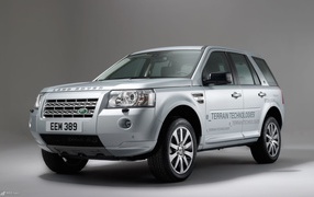 Фото автомобиля Land Rover Freelander 2