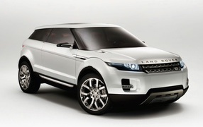 Автомобиль марки Land Rover модели A8