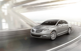 Красивый автомобиль Lincoln MKZ