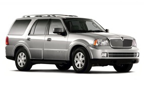 Автомобиль марки Lincoln модели Navigator